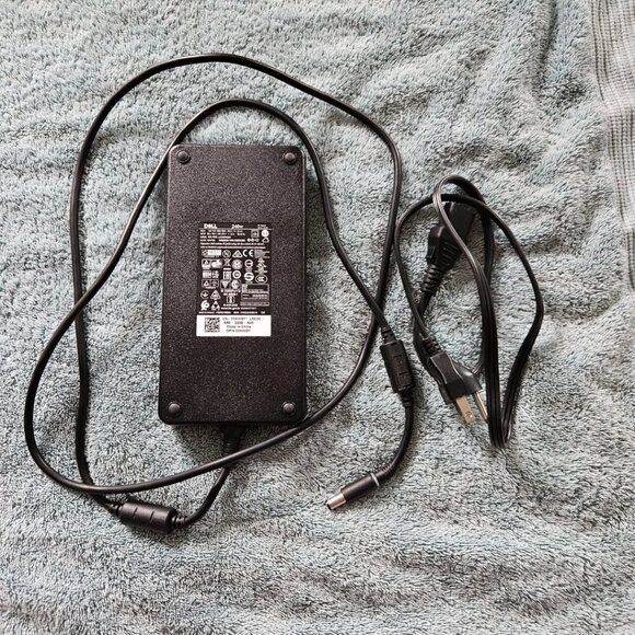 Dell 240W Docking Station Charger LA240PM160 19.5V - Picture 1 of 5